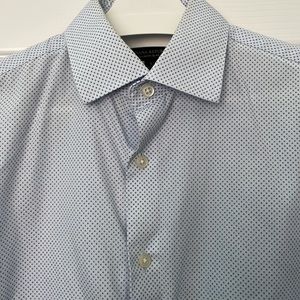 Banana Republic non iron slim fit dress shirt small